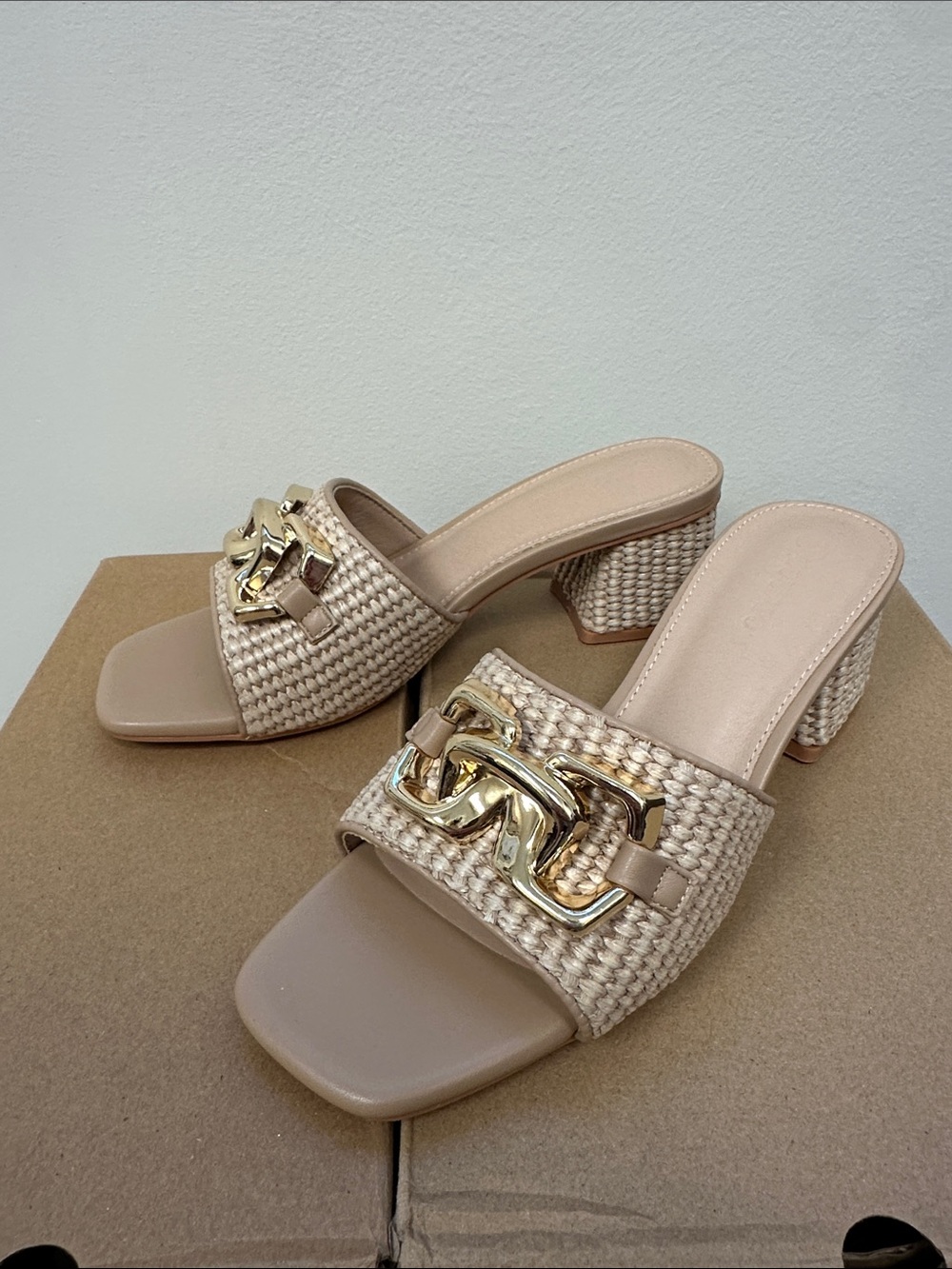Beige Woven Mule Heels with Gold Chain Detail size 7